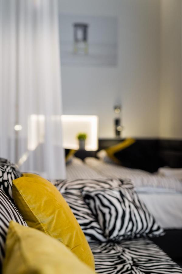 Groble Deluxe Apartments Wawelofts คราคูฟ ภายนอก รูปภาพ
